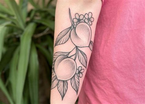 11 Small Peach Tattoo Ideas That Will Blow Your Mind