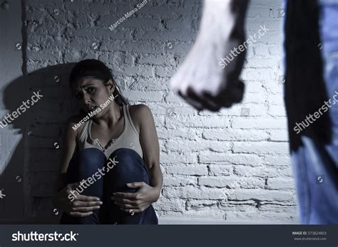 14 691 Naked Brutal Man Images Stock Photos Amp Vectors Shutterstock