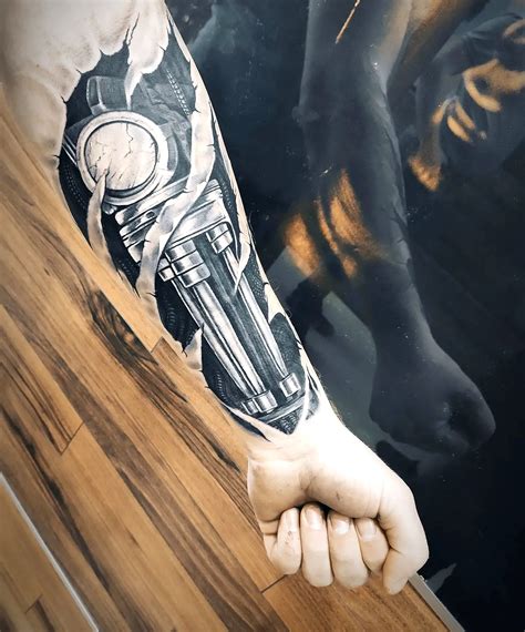 15 Unique Biomechanical Tattoo Ideas For Striking Designs 15 Unique Biomechanical Tattoo Ideas For Striking Designs