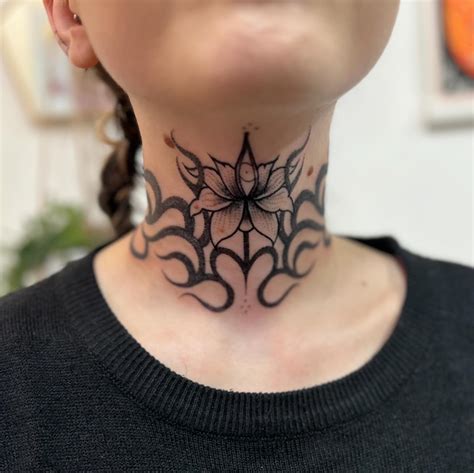 18 Throat Tattoos For Women Stunning Neck Art Designs Fame Amp Frills