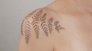 20 Phenomenal Fern Tattoos That Amp 39 Ll Grow Your Ink Inspiration