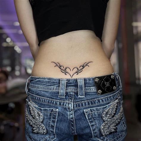20 Unique Tramp Stamp Tattoo Ideas For Bold Style 20 Unique Tramp Stamp Tattoo Ideas For Bold Style