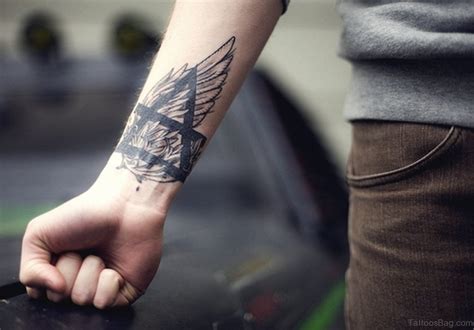 28 Cool Wrist Tattoos For Men Zestvine 2025