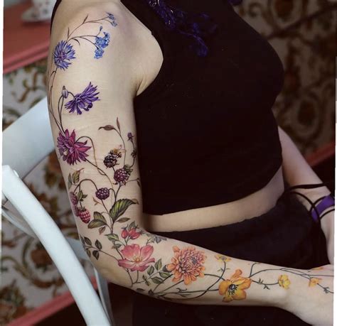 30 Floral Tattoo Artists Who Will Make You Want To Get Inked Floral