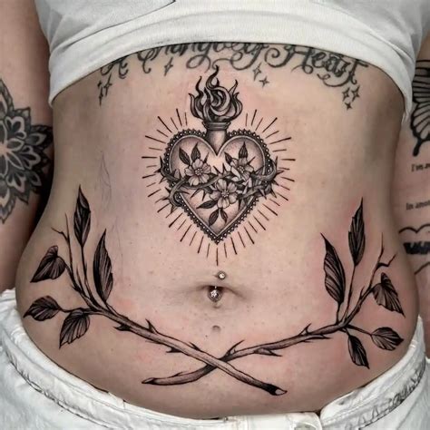 35 Stomach Tattoos Women In 2026