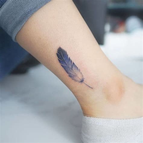 50 Beautiful Feather Tattoo Designs Tattooadore