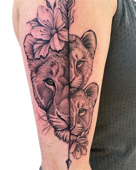 80 Lion Tattoo Ideas And Trending Designs Lioness And Cub Tattoo