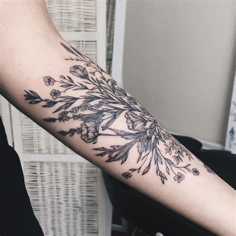 90 Charming Feminine Tattoo Designs Dainty Fun And Ladylike