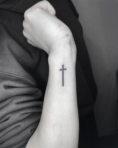 Best 70 Simple Cross Tattoo Designs Ideas July 2025 Best 70 Simple Cross Tattoo Designs Ideas July 2025