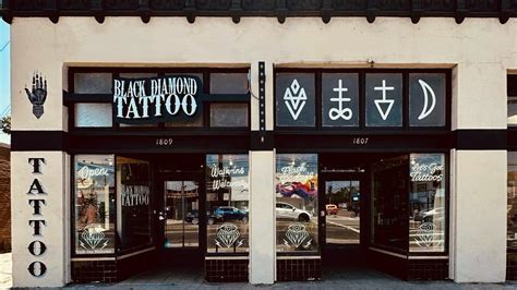 Buzzbomb Tattoos Best Tattoo Shops Near Me In Venice Beach Los