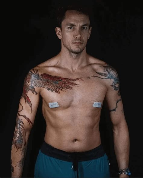 Cool Chest Arm Tattoos Sidewaystattoo Did These Cool Chest Tattoos