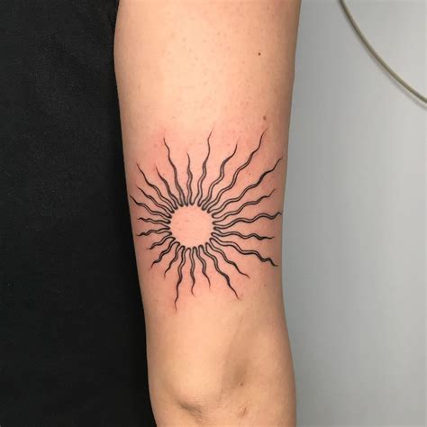 Elegant Sun Tattoo Elegant Sun Tattoo