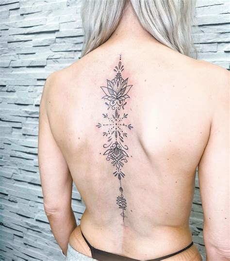 Female Simple Spine Tattoos Eagleviewtattoo Com