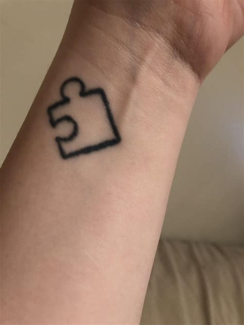 First And Only Tattoo I Paid 100 For It And It Holds A Lot Of Sentimental Value But Looks Like A Kid Drew It With A Thick Ass Sharpie R Shittytattoos