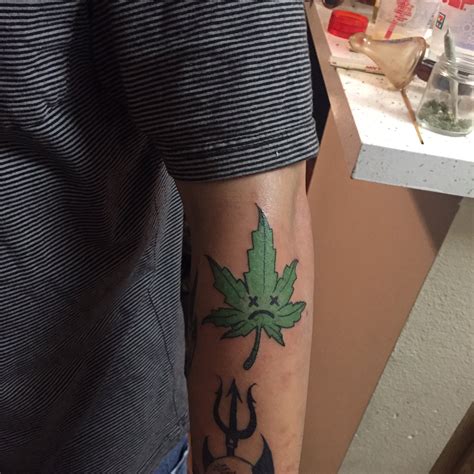 Glitter Marijuana Tattoonie Tattoo For A Week