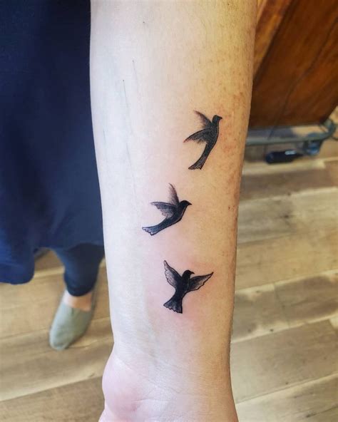 If I Didn Amp 39 T Already Have A Bird Tattoo Tattoos Tattoo Designs