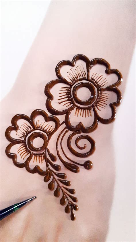 Simple Flower Henna Patterns Simple Flower Henna Patterns