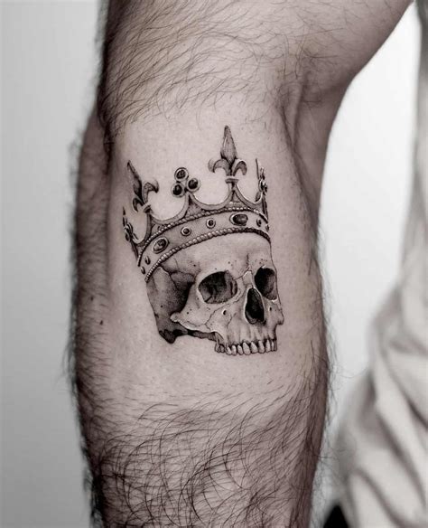 Skull And Crown Tattoo