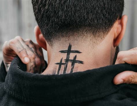 Tattoo Crosses On Neck Tattoo Style Trends Tattoo Crosses On Neck Tattoo Style Trends
