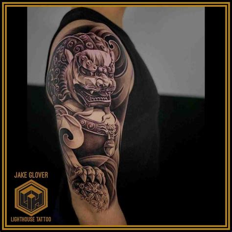 Traditional Japanese Tattoo With Foo Dog Design