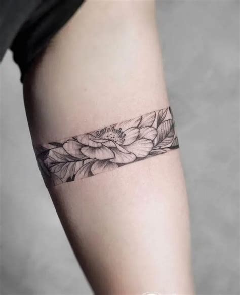 Tribal Flower Tattoos Tribal Armband Tattoo Flower Tattoo Arm