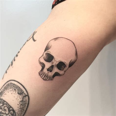 Types And Meanings Of Skull Tattoos Chronic Ink Types And Meanings Of Skull Tattoos Chronic Ink