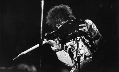 Uncovering the Tragic Moment: When Did Jimi Hendrix Die?